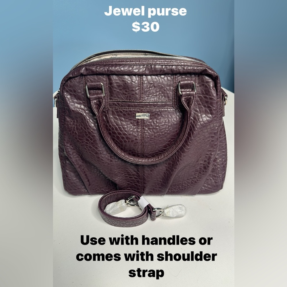 Jewel‎ Thirty One Purse